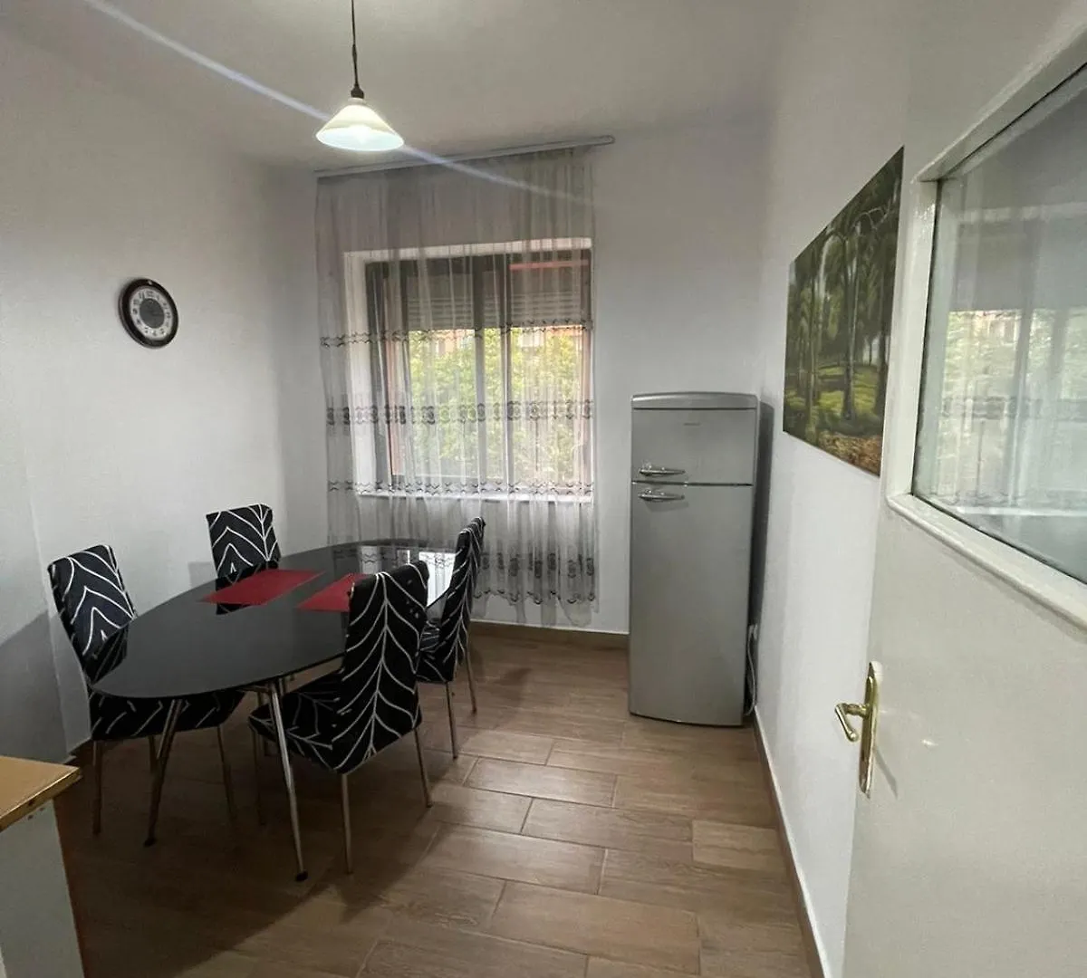 טיראנה E&B Cosy Apartment 2 אלבניה